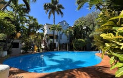 LB 15 Avenida Nte, Playa del Carmen, Quintana Roo 77720