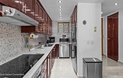 S/N Francisco Medina Ascencio unit: 33, Puerto Vallarta, JALISCO