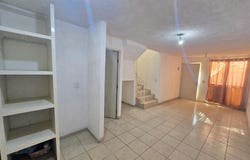 Calle Santo Tomás 1358, Fraccionamiento Real del Valle, Tlajomulco de Ziga, Jalisco, Tlajomulco de Zuniga, Jalisco 45654