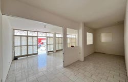 Valentín Gómez Farías No. 7, Local No. 86, Planta Alta., Centro, San Juan del Río, Querétaro, San Juan del Rio, Queretaro 76800