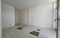 Valentín Gómez Farías No. 7, Local No. 123 Planta baja, Centro, San Juan del Río, Querétaro, San Juan del Rio, Queretaro 76800
