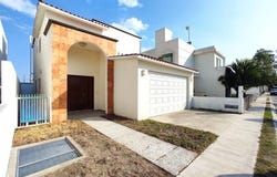 Avenida Campestre 13, Campestre San Juan, San Juan del Río, Querétaro, San Juan del Rio, Queretaro 76803