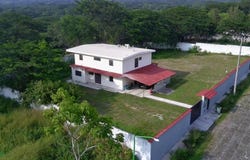 Almendros 7 y 9, Nogueras, Comala, Colima, Comala, Colima 28454