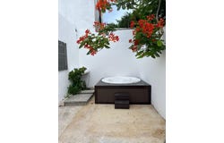 2 C. P.º de Castilla, Playa del Carmen, Quintana Roo 77725