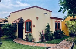 Colon 142, San Antonio Tlayacapan, Chapala, Jalisco, Ajijic, Jalisco 45922