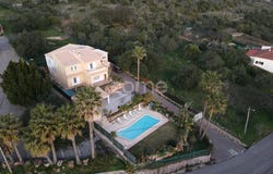Alte, Algarve 8100