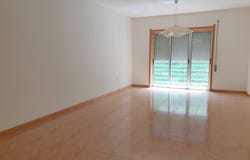 Gondomar, Porto District 4420-408