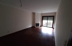 Valongo, Porto District 4440-703