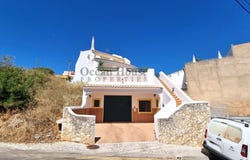 Portimão, Algarve 8500