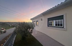 Santarém, Leiria District 2495