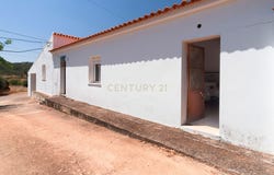 Pé de Coelho, Salir, Algarve 8100-202