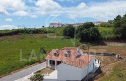 Cela, Leiria 2460
