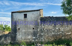 Quelfes, Algarve 8700
