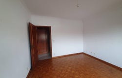 Gondomar, Porto District 4435-165
