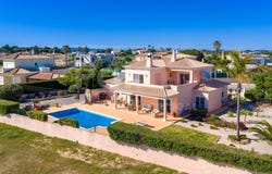 Porches, Algarve 8400