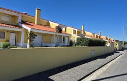 Alfeizerão, Alfeizerão, Leiria District