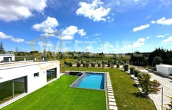 Ferrel, Leiria 2520