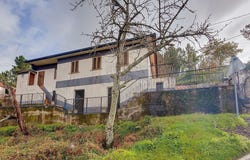 Viseu, Viseu District 4690
