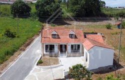 Cela, Leiria 2460