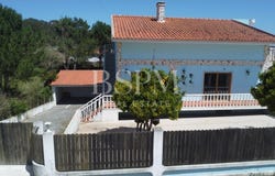Foz Do Arelho, Leiria 2500