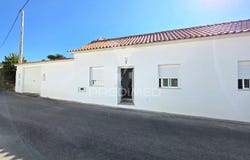 Serra e Junceira, Tomar, Santarém District 2300