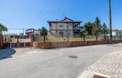 Leiria, Leiria District 2440