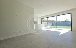 Montenegro, Algarve 8005