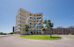 Carnaxide, Lisbon 2790