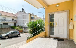 113 Av. Espanha, Lisboa, Lisbon 2605