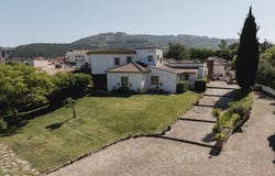 Loures, Lisbon 2670