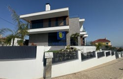 Santa Iria De Azoia, Lisbon 2690