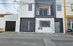 Ferrel, Leiria 2520
