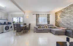Budens, Algarve 8650