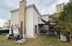 Kuşadası, Değirmendere, Aydın, Aydın 09400