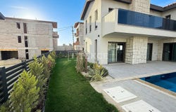 Kuşadası, Soğucak, Aydın, Aydın 09400