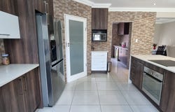 Kingfisher Avenue 266, unit 266, Sunward Park, Gauteng 1459