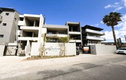 Gordon Street 28, unit 212, Knysna Central, Western Cape 6570