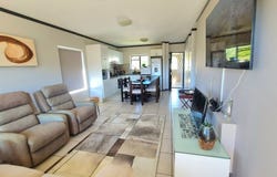 Bowtie Drive 1, unit 12, Bowtie, Western Cape 6600