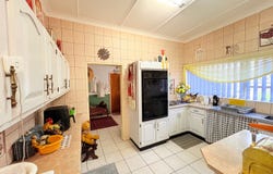 Currey Street 13, Parkrand, Gauteng 1459