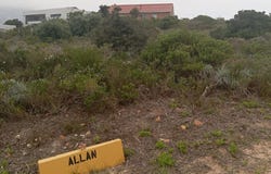 Allan Road 1, Pringle Bay, Western Cape 7196