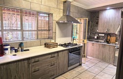 Petersfield, Gauteng 1559