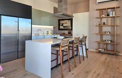 100 Main Rd, Sea Point, Cape Town, 8005, South Africa, Cape Town, Western Cape 8005