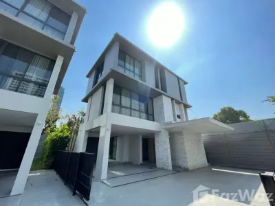 /international/th/bussba-apartment-thonglor-soi-saeng-thong-khlong-tan-nuea-vadhana-bangkok-10110-thailand-vadhana-bangkok-340107375224/?lang=id
