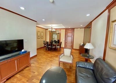 /international/th/15-sukhumvit-43-khlong-tan-nuea-vadhana-bangkok-10110-thailand-vadhana-bangkok-340106661375/