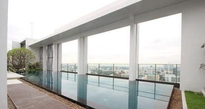 /international/th/ylg-653-ถนน-นราธิวาสราชนครินทร์-thung-maha-mek-sathon-bangkok-10120-thailand-sathon-bangkok-340106666870/