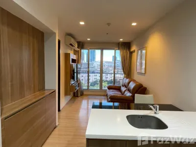 /international/th/141-sathon-21-alley-yan-nawa-sathon-bangkok-10120-thailand-yannawa-bangkok-340108647810/