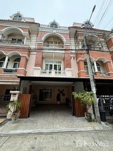 /international/th/1013-4-sukhonthasawat-36-lat-phrao-bangkok-10230-thailand-lat-phrao-bangkok-340105586531/