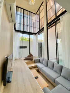 /international/th/taya-pool-villa-phuket-3015-rural-rd-si-sunthon-thalang-phuket-83110-tha-si-sunthon-phuket-340106658546/?lang=fr