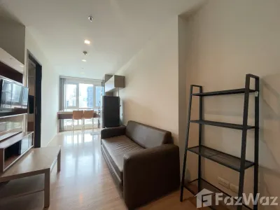 /international/th/141-sathon-21-alley-yan-nawa-sathon-bangkok-10120-thailand-yannawa-bangkok-340108290434/