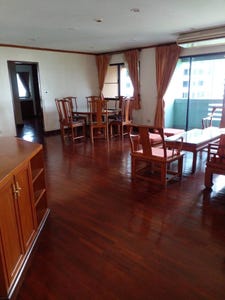 /international/th/25-sukhumvit-59-khlong-tan-nuea-vadhana-bangkok-10110-thailand-vadhana-bangkok-340106658124/